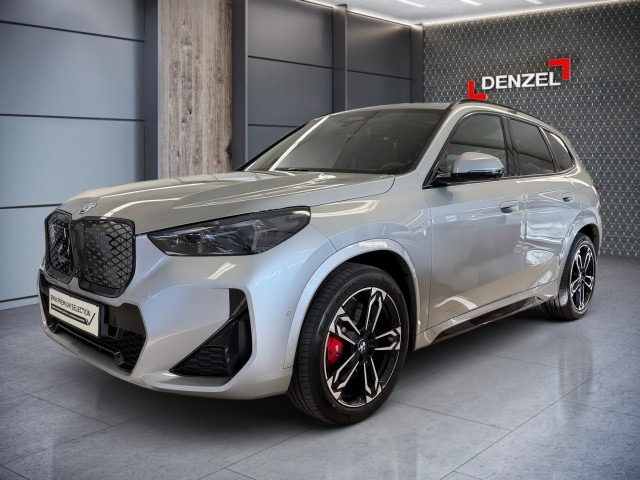 Bild 0: BMW iX1 eDrive20 U11 HB0