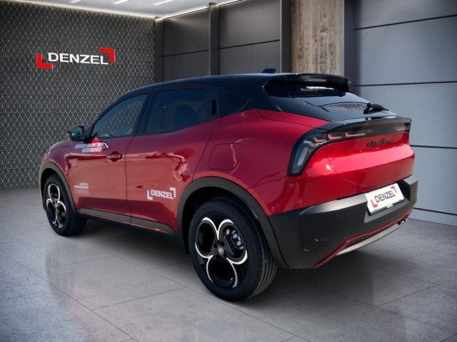 Bild 2: Alfa Junior Ibrida Speciale 1.2 136PS MHEV FWD