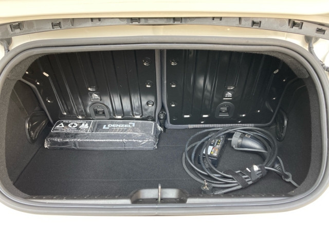 Bild 9: Fiat 500C Elektro Icon 42