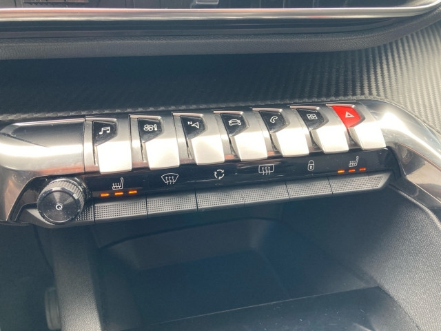 Bild 14: Peugeot 3008 1,5 BlueHDi 130 S&S 6 Gang Manuell Allure