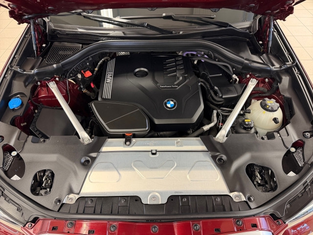 Bild 14: BMW X3 xDrive20i 48 V Au