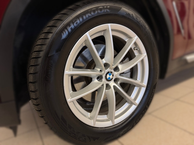 Bild 4: BMW X3 xDrive20i 48 V Au