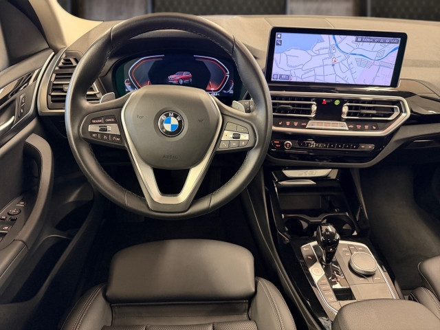 Bild 6: BMW X3 xDrive20i 48 V Au