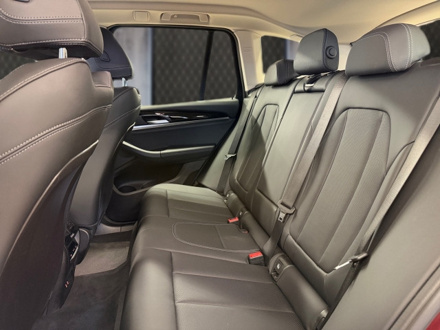 Bild 8: BMW X3 xDrive20i 48 V Au