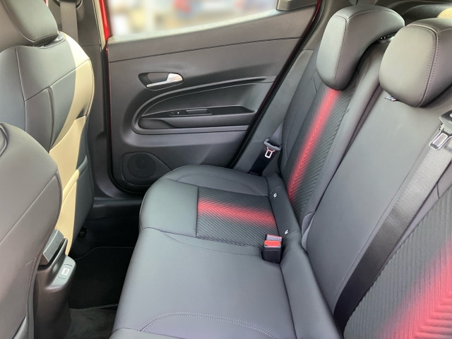 Bild 8: Alfa Junior Ibrida Speciale 1.2 136PS MHEV FWD