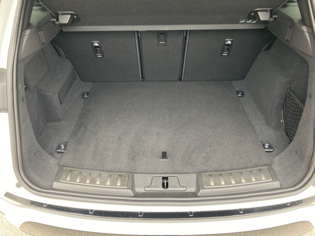 Bild 9: Land Rover Range Rover Evoque PHEV 300PS R-Dynamic S