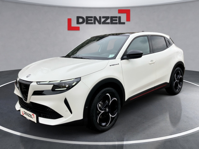 Bild 0: Alfa Junior Ibrida Speciale 1.2 136PS MHEV FWD