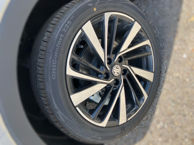 Bild 4: MG ZS HEV Luxury/25.5