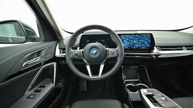 Bild 12: BMW iX1 eDrive20 U11 HB0