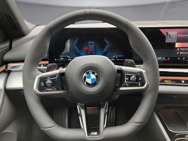 Bild 9: BMW 520d xDrive Limousine G60 B47