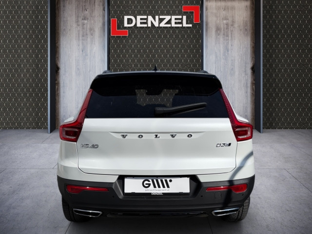 Bild 10: VOLVO PKW XC40 D3 R-Design AWD