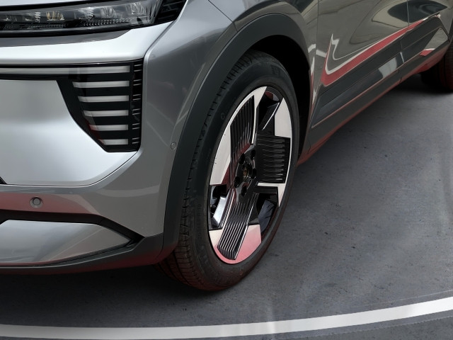 Bild 7: Mitsubishi Eclipse Cross BEV Invite 11kW LR 26