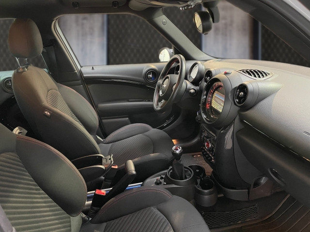 Bild 5: Mini Cooper D ALL4 Countryman R60