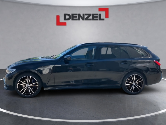 Bild 2: BMW 330e xDrive Touring G21 XB1