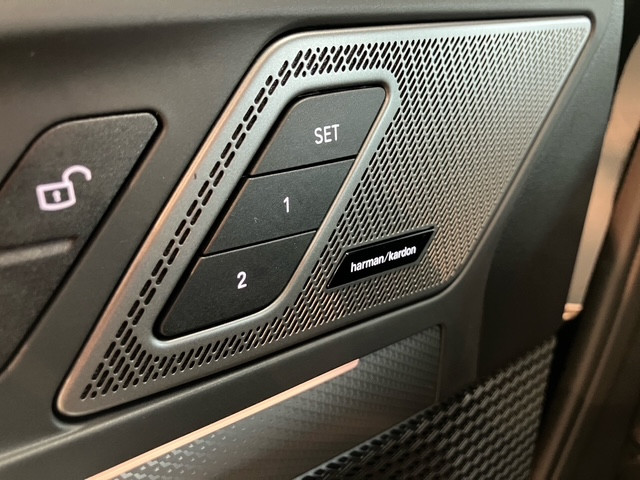 Bild 14: BMW iX2 eDrive 20 U10