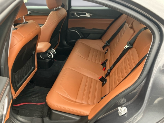 Bild 11: Alfa Giulia Veloce 2,2 210 ATX AWD