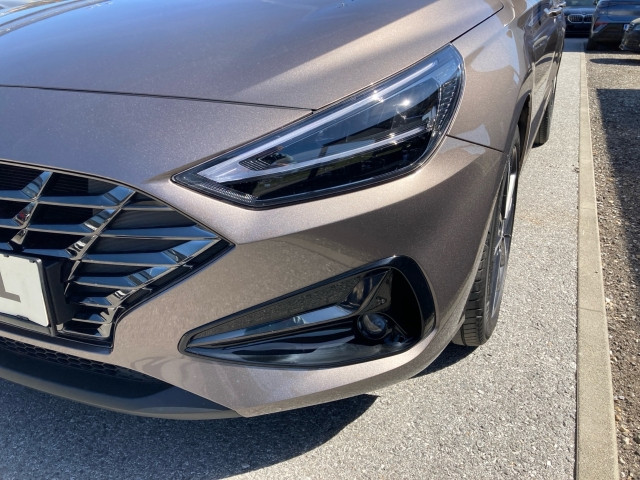 Bild 6: Hyundai i30 Fastback 1,0 T-G