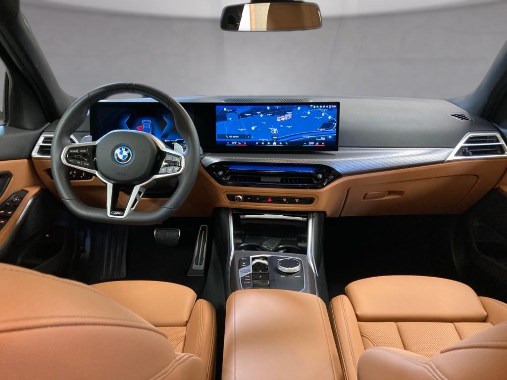 Bild 8: BMW 330e xDrive Limousine MX G20