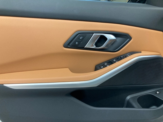 Bild 13: BMW 330e xDrive Limousine MX G20