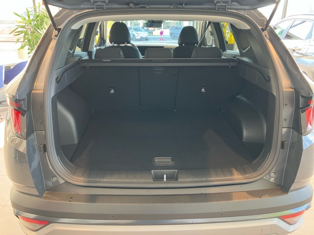 Bild 12: Hyundai Tucson NX4 Jubile 1,6 T-GDi PHEV 4WD AT t6pj2