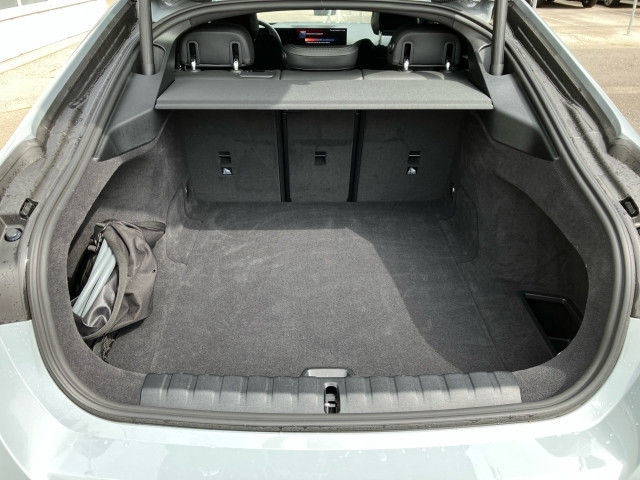 Bild 12: BMW i4 eDrive40 Gran Coupe