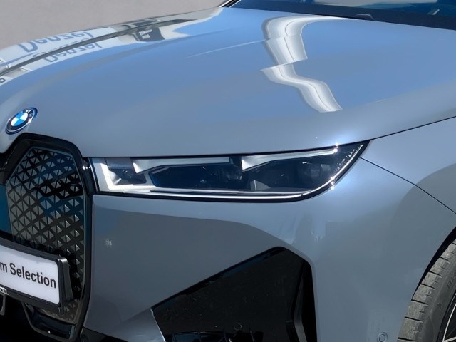 Bild 3: BMW PKW i-Serie iX xDrive40 I20 XE2
