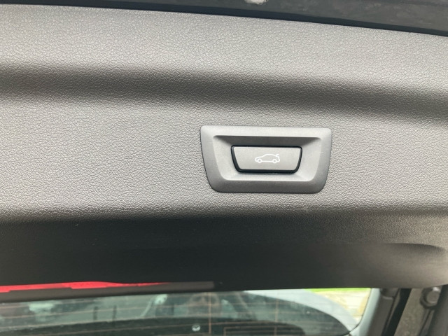 Bild 14: BMW iX1 xDrive30 U11 XE2