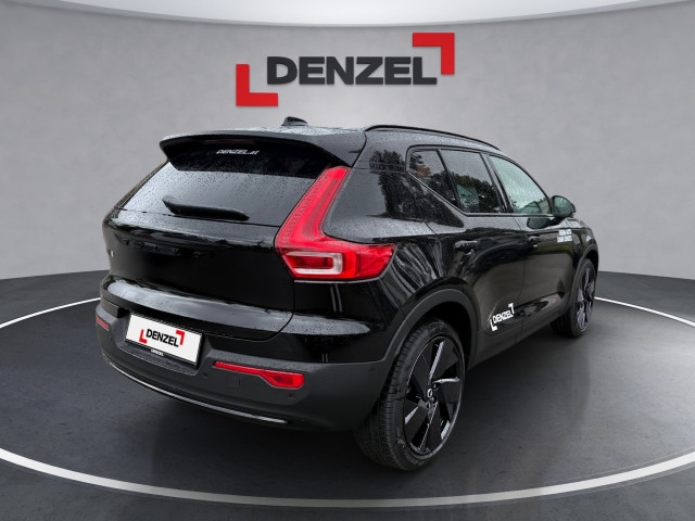 Bild 3: VOLVO PKW EX40 Black Edition Ultra, Single Motor Extended Range, Volle