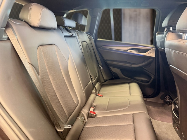 Bild 11: BMW X3 xDrive30e PHEV Au