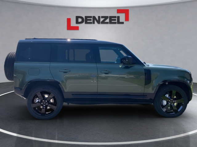 Bild 4: Land Rover Defender 110 X-Dyn. SE 300PS