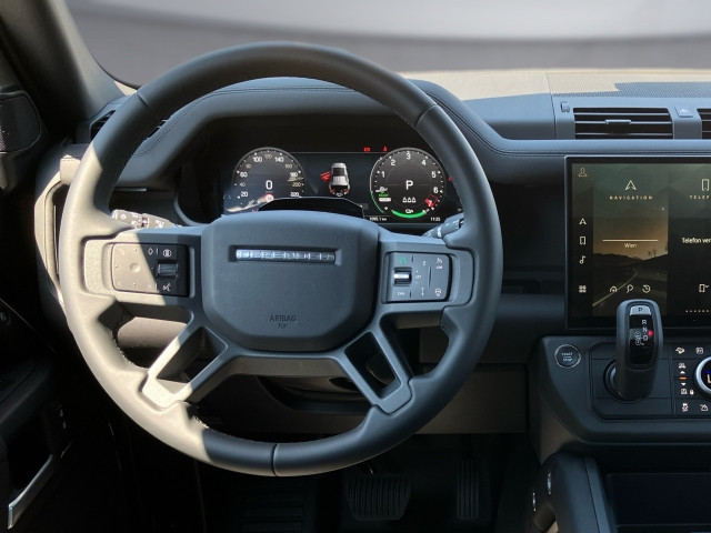 Bild 6: Land Rover Defender 110 P300e X-Dynamic