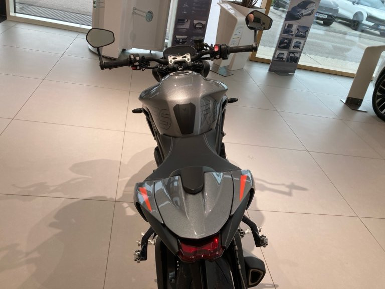 Bild 11: Motorrad gebr. Triumph Street Triple RS