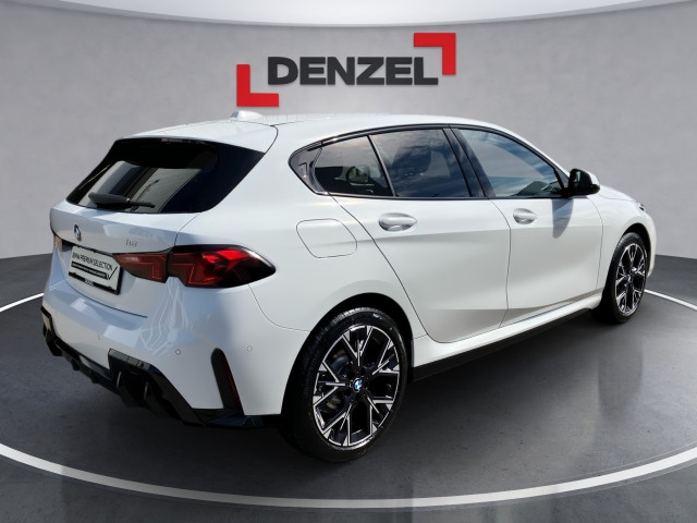 Bild 3: BMW 116 5-Türer F70