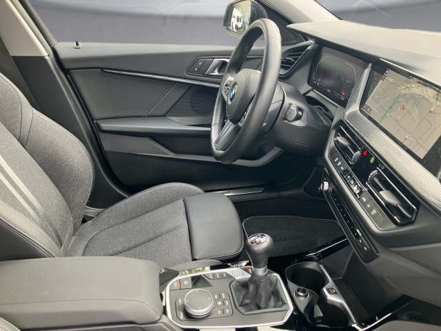 Bild 10: BMW 118i 5-Türer F40