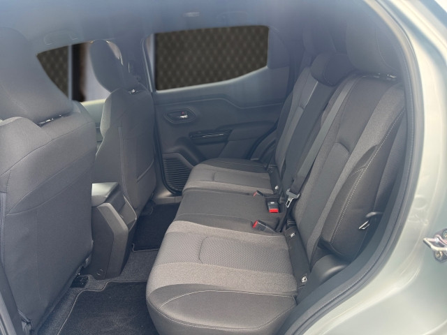 Bild 11: Toyota Urban Cruiser BEV 4x2 Teamplayer 128kW