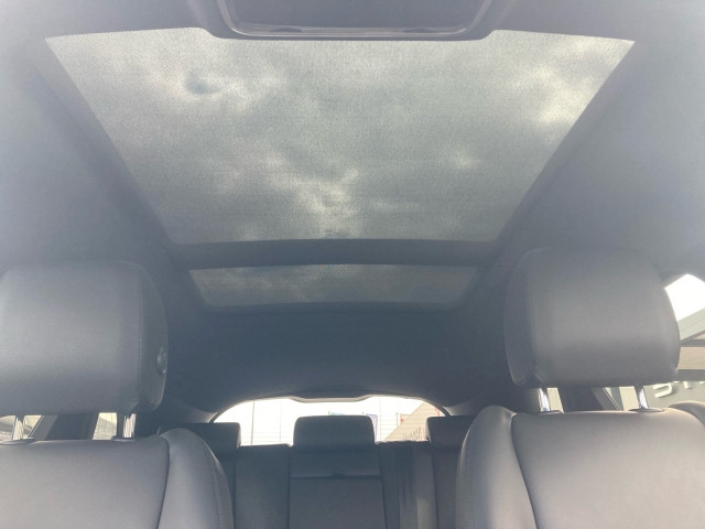 Bild 6: Land Rover Range Rover Velar 2.0P PHEV AWD SWB SV-Dynamic SE