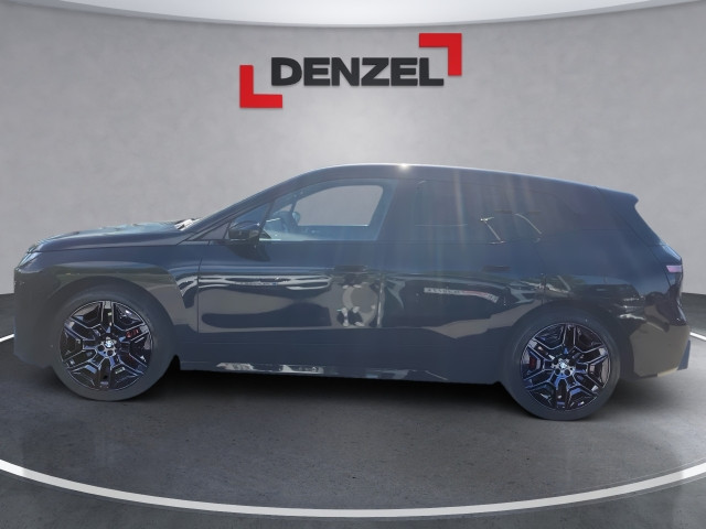 Bild 1: BMW PKW i-Serie iX xDrive45 I20