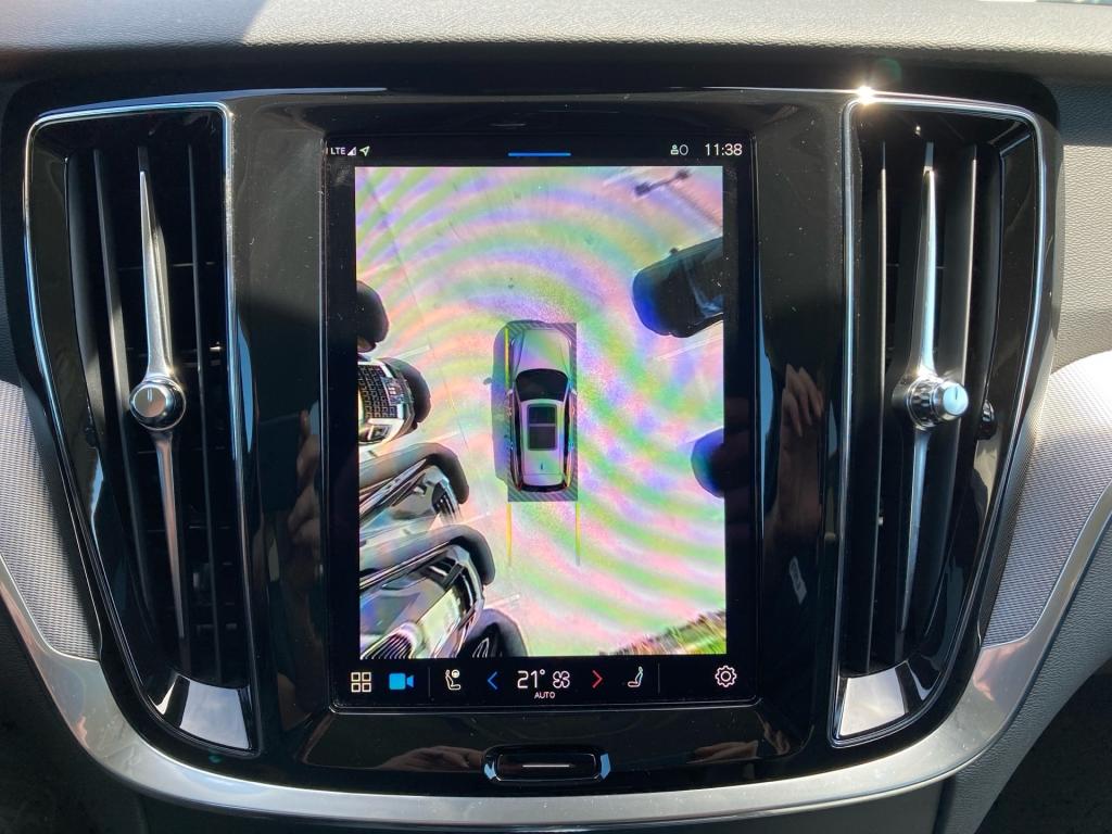 Bild 14: VOLVO PKW V60 Plus, T6 eAWD Plug-in Hybrid, Elektrisch/Benzin, Dark