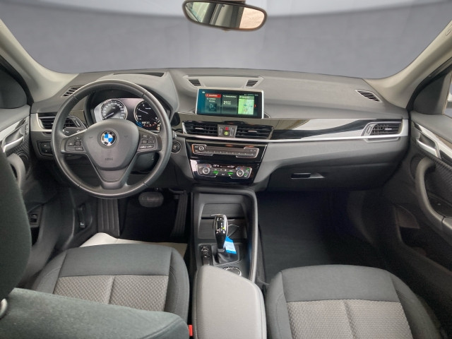 Bild 8: BMW X1 sDrive16d Advanta