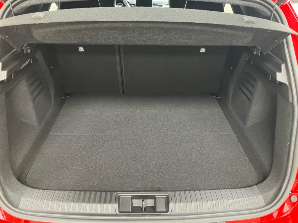 Bild 12: Mitsubishi Grandis 1,8 HEV Intense S+C+T 26,5