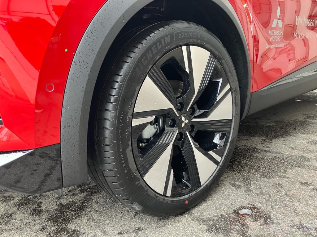Bild 7: Mitsubishi Grandis 1,8 HEV Intense S+C+T 26,5