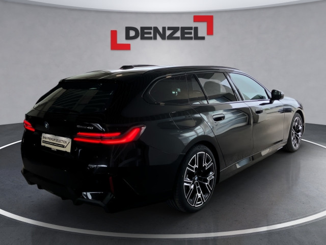 Bild 3: BMW i5 eDrive40 Touring