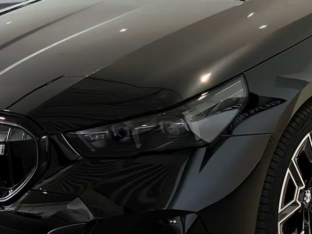 Bild 6: BMW i5 eDrive40 Touring