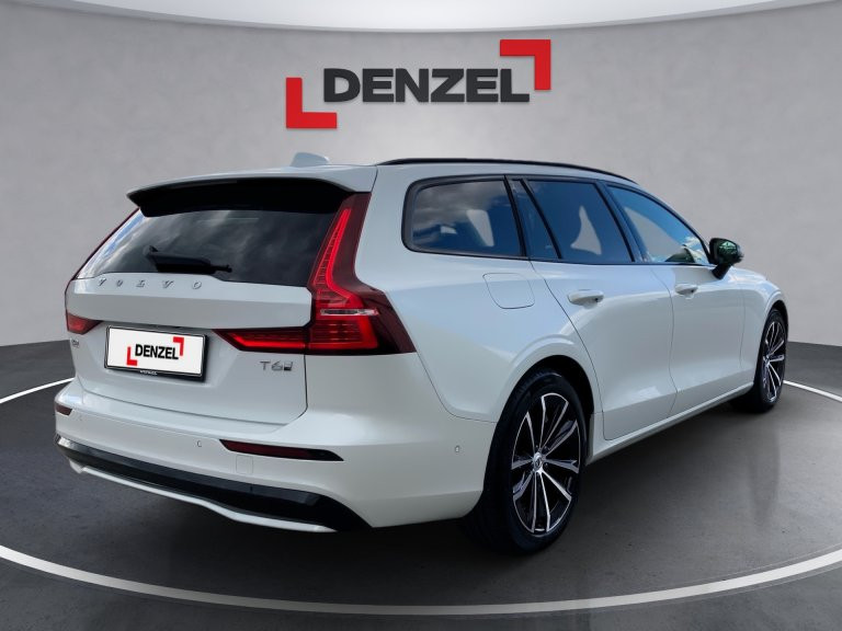 Bild 3: VOLVO PKW V60 Plus, T6 eAWD Plug-in Hybrid, Elektrisch/Benzin, Dark
