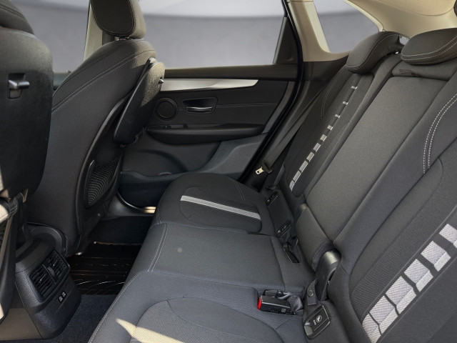 Bild 11: BMW 218d xDrive Active Tourer