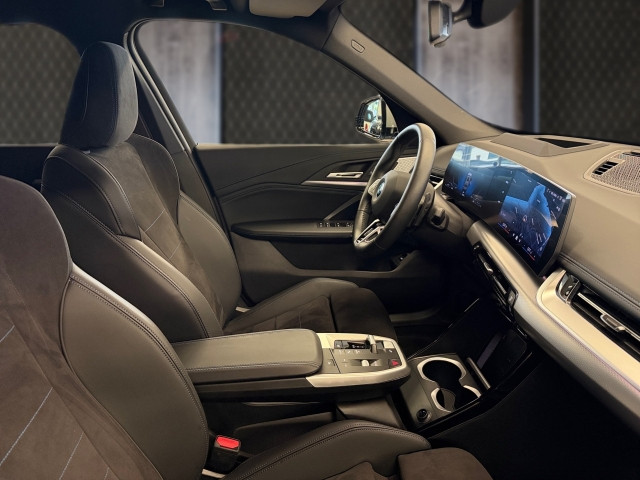 Bild 10: BMW X1 xDrive30e U11 XB2