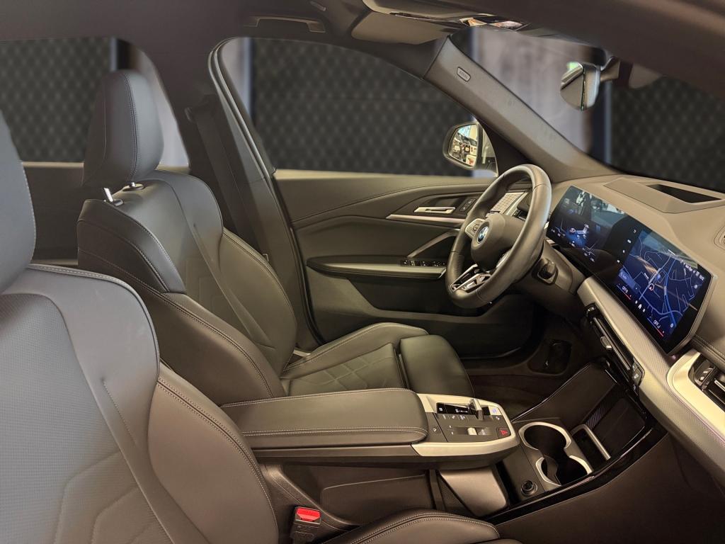 Bild 10: BMW iX1 eDrive20 U11 HB0