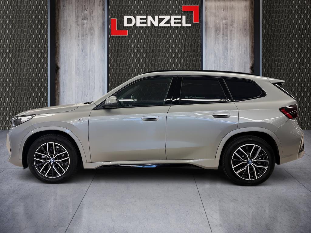 Bild 1: BMW iX1 eDrive20 U11 HB0