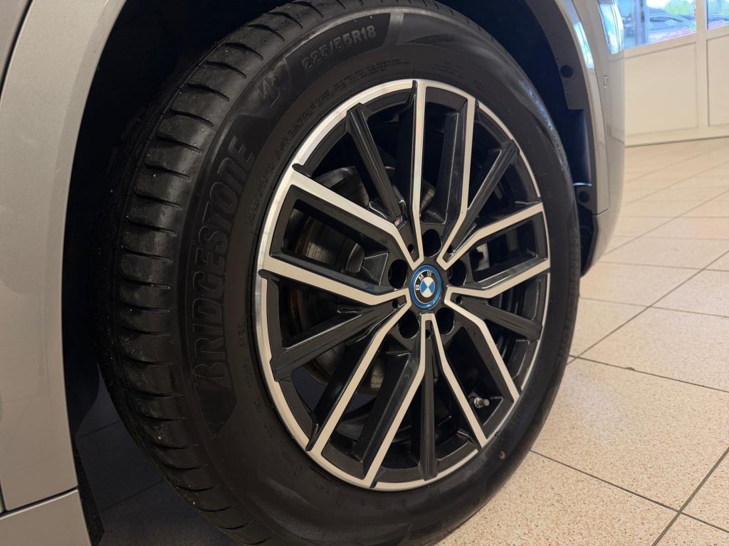 Bild 7: BMW iX1 eDrive20 U11 HB0