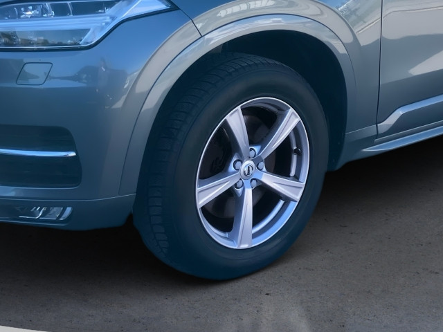 Bild 7: VOLVO PKW XC90 D5 AWD A Momentum 7-Sitzer 8-Gang Automatik